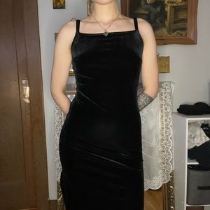 90’s velvet maxi dress.